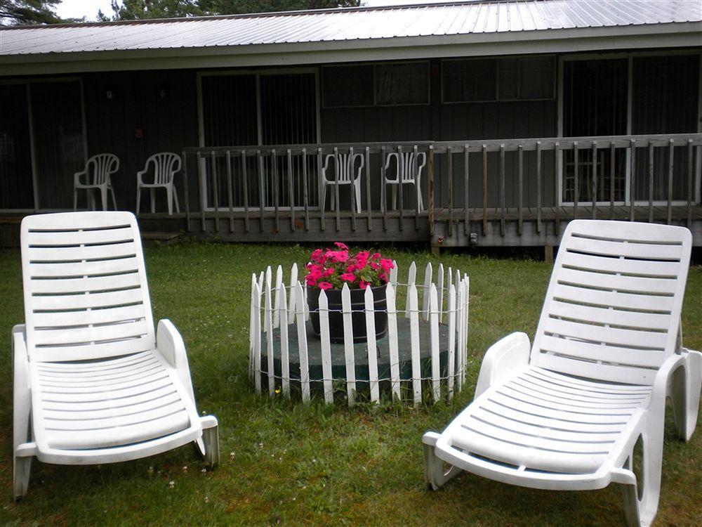 Bears Lair Inn Stowe Exterior foto